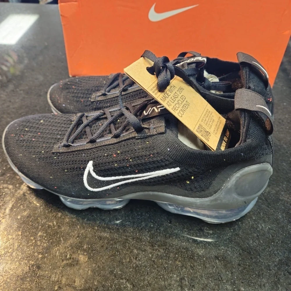 Nike Vapor Max Flyknit sz 10 women’s